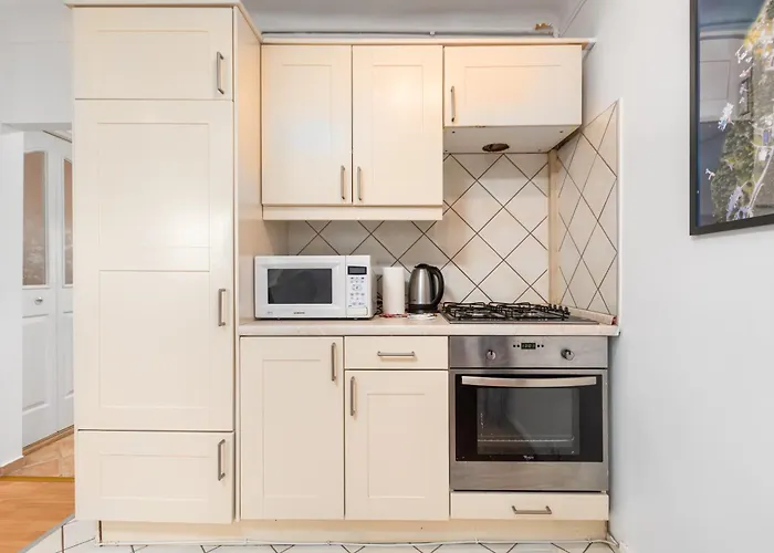 Daire Raclawicka 42 By Homeprime *